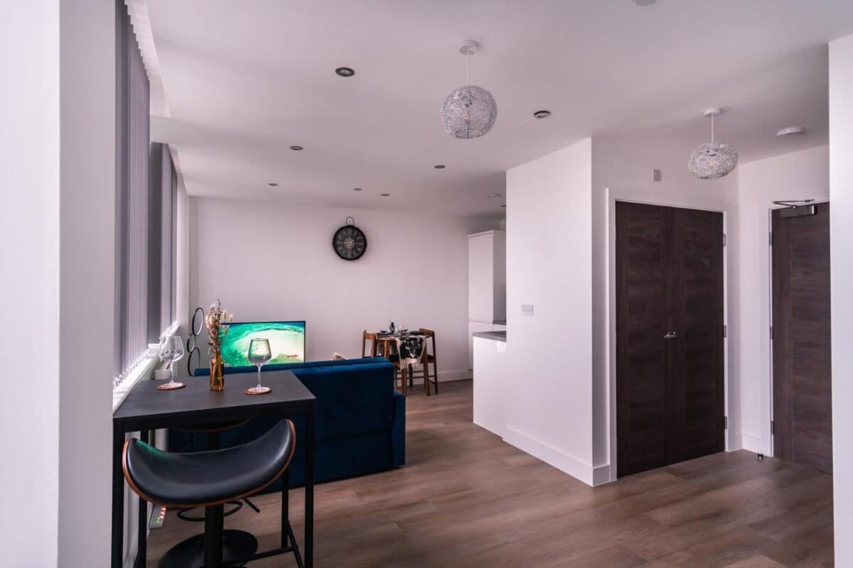 Stay Zeni, Alexandra Rise Manchester Fab Studio Buitenkant foto