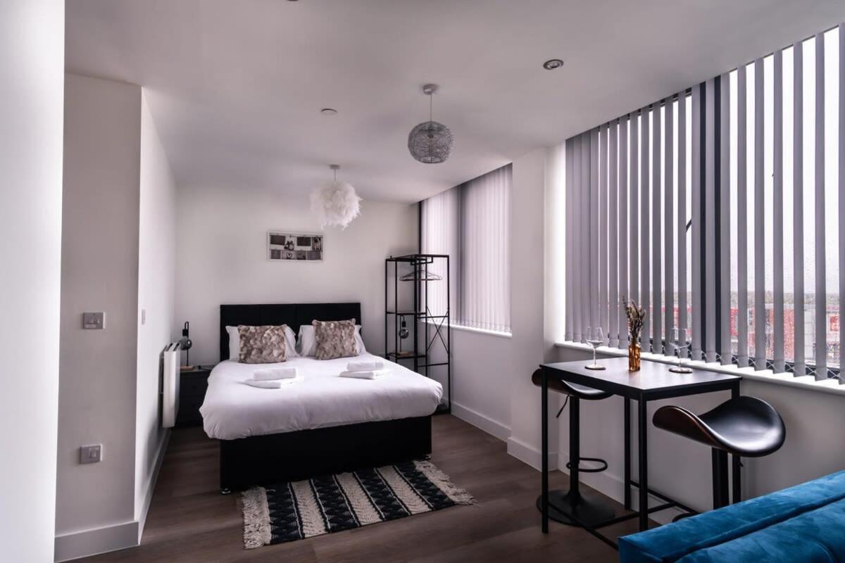 Stay Zeni, Alexandra Rise Manchester Fab Studio Buitenkant foto