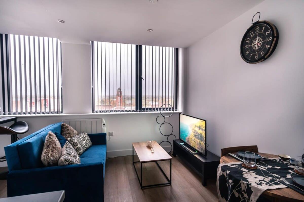 Stay Zeni, Alexandra Rise Manchester Fab Studio Buitenkant foto